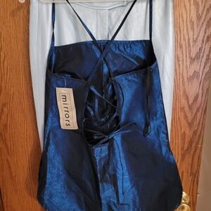 NWT/ mirrors t stap w/ strappy back metallic top